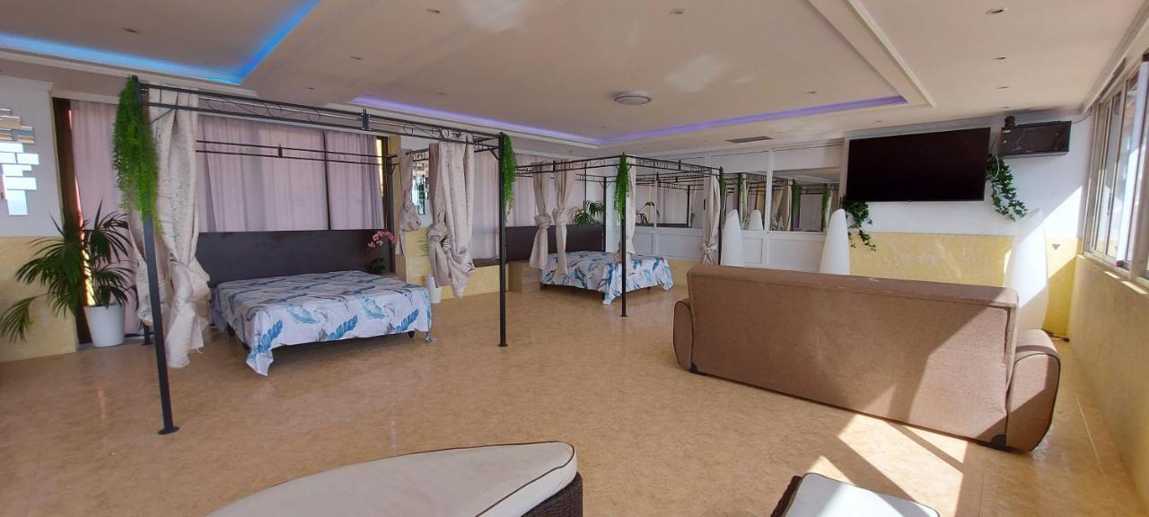 First Line Of The Ocean, 3 Bedrooms & Free Wifi プラヤ・デ・ラス・アメリカス エクステリア 写真
